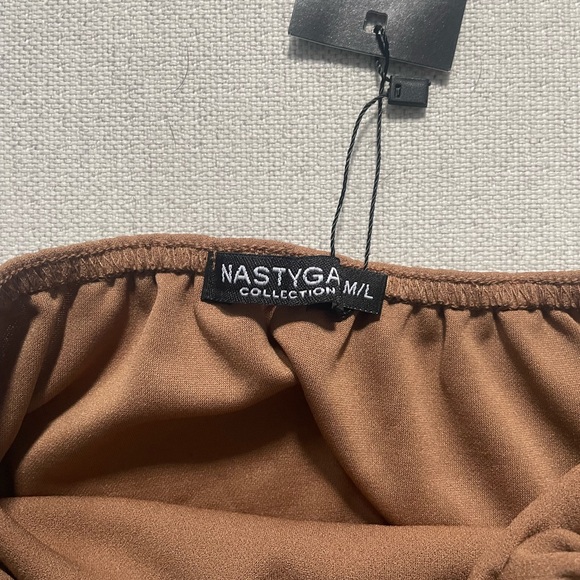 Strapless Nastygal bike short set - Picture 2 of 3